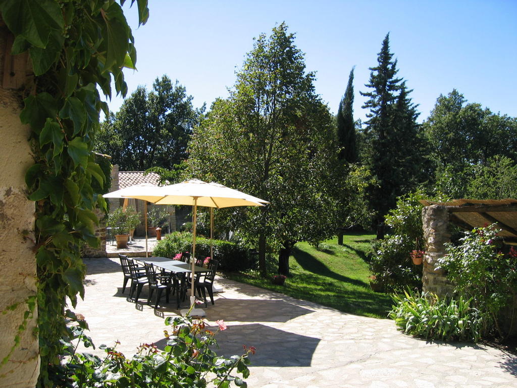 La Pacha Bed and Breakfast Saint-Montan Εξωτερικό φωτογραφία
