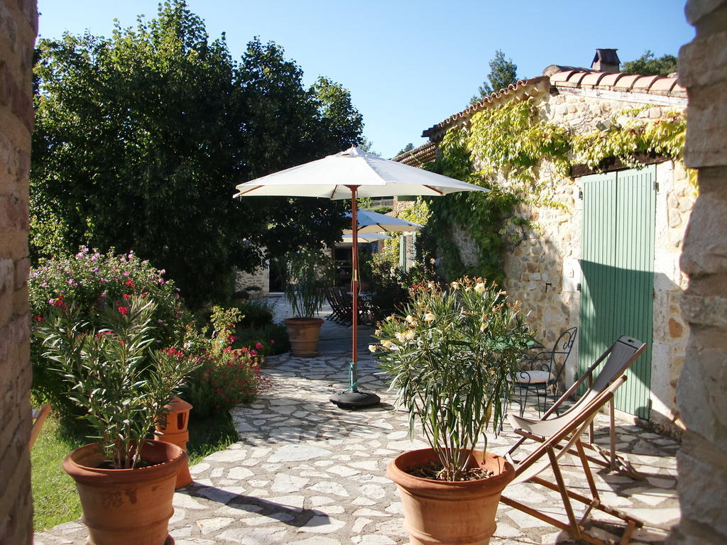 La Pacha Bed and Breakfast Saint-Montan Εξωτερικό φωτογραφία