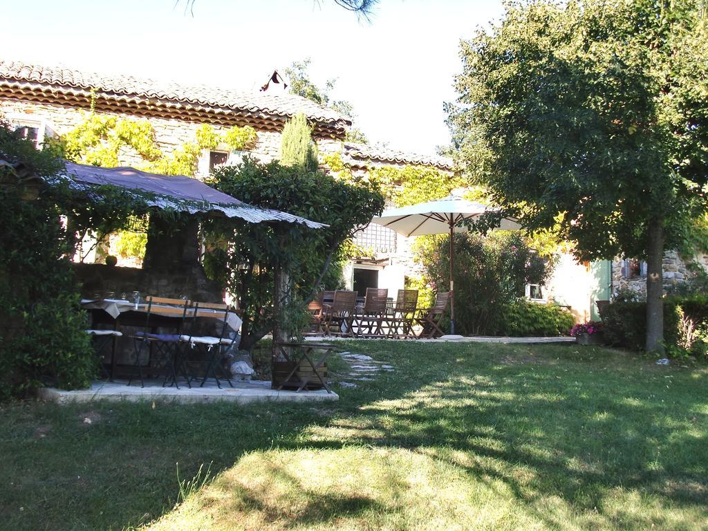 La Pacha Bed and Breakfast Saint-Montan Εξωτερικό φωτογραφία
