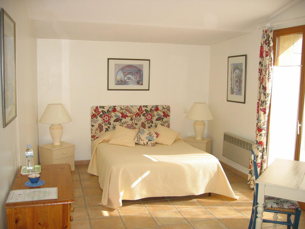 La Pacha Bed and Breakfast Saint-Montan Εξωτερικό φωτογραφία
