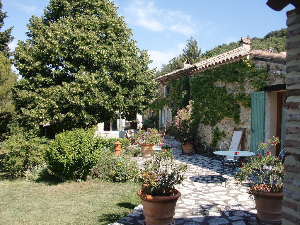 La Pacha Bed and Breakfast Saint-Montan Εξωτερικό φωτογραφία